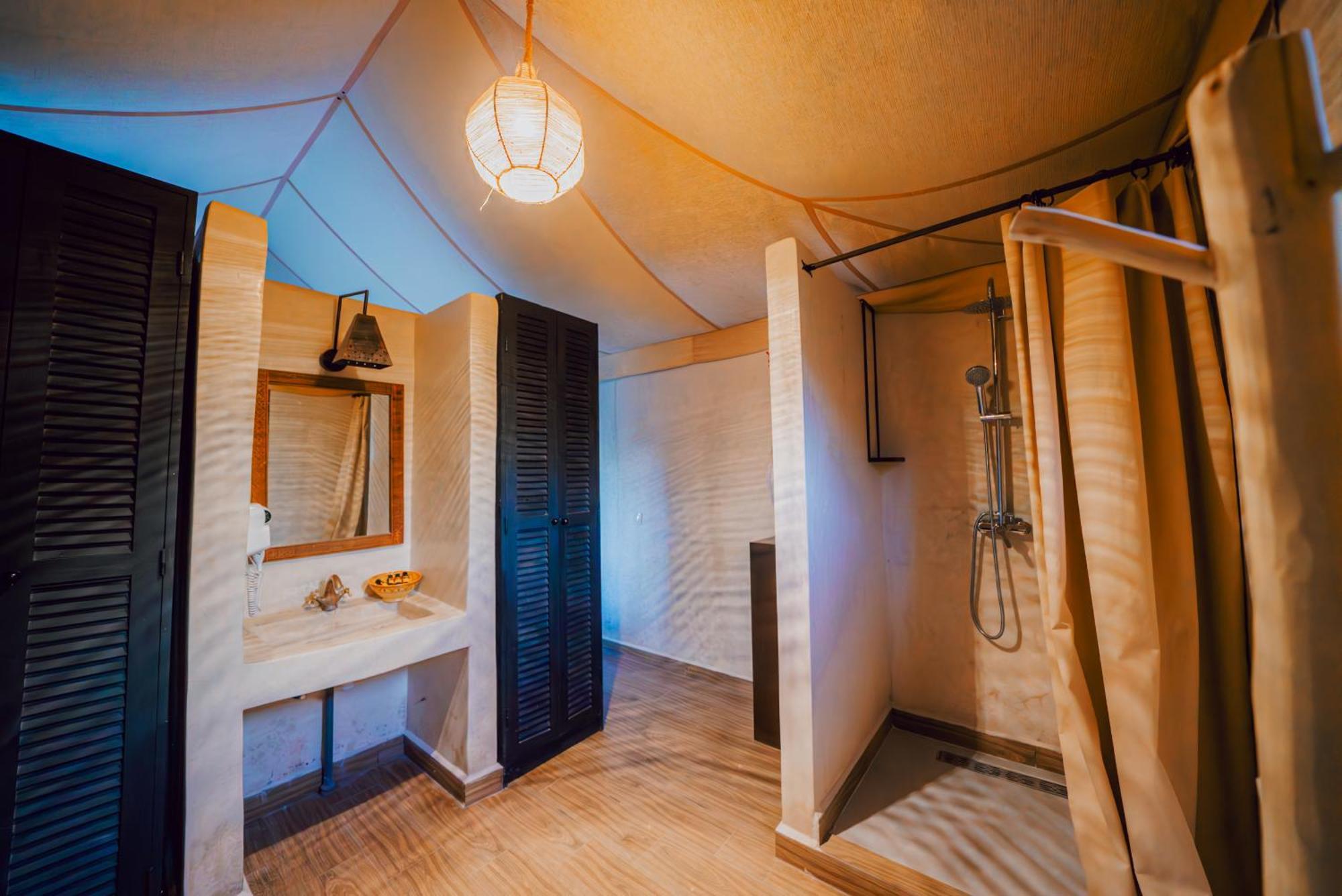 Le Bedouin Agafay Villa Marrakesh Buitenkant foto
